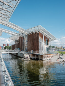 Architecture by Renzo Piano Ernst van Raaphorst