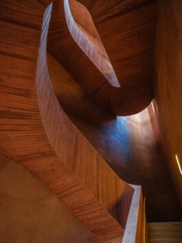 Architecture by Herzog & du Meuron Ernst van Raaphorst